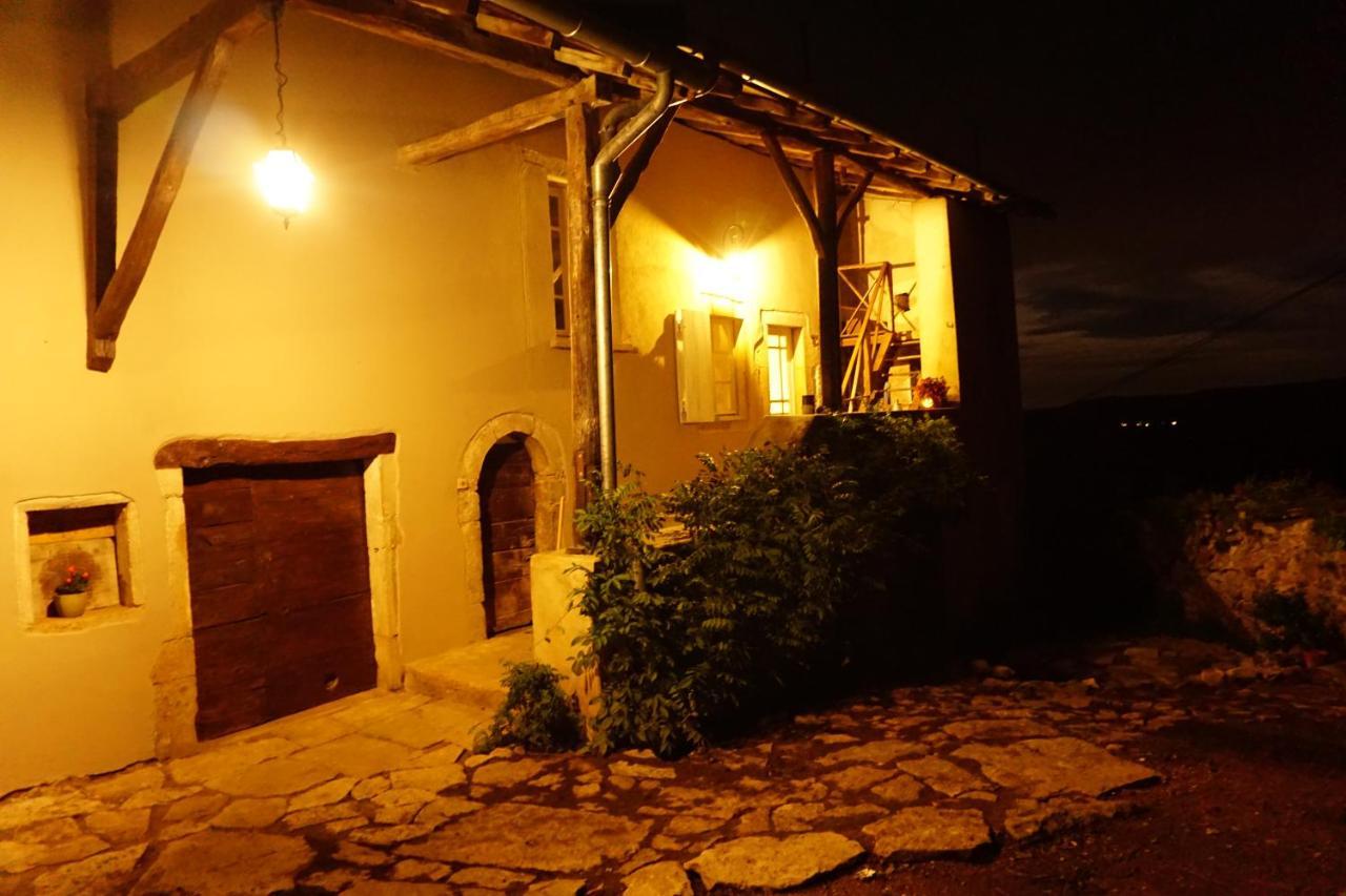 Ferme Fleurie Bed and Breakfast Bergesserin Buitenkant foto